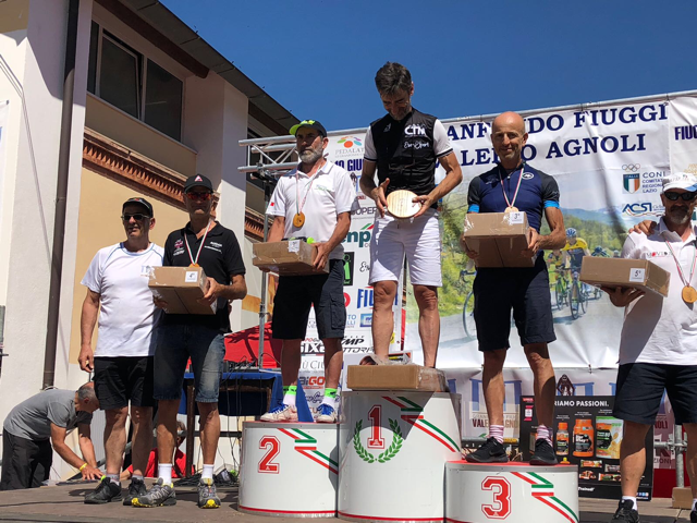 Vincenzo Donativi sul podio del Gran Fondo città di Fiuggi